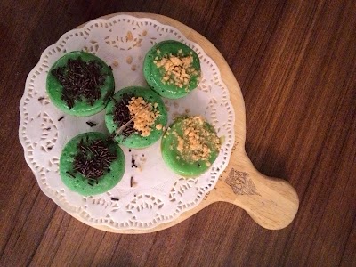 Photos of Ranez kitchen
