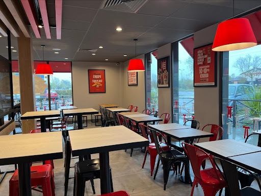 Photo 1 - KFC Saint-Nazaire / Trignac