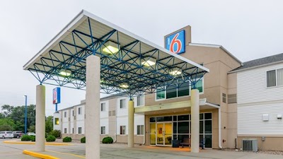 Motel 6 Kearney, NE