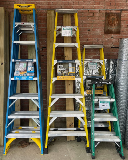 Ernie's Hardware - Visual
