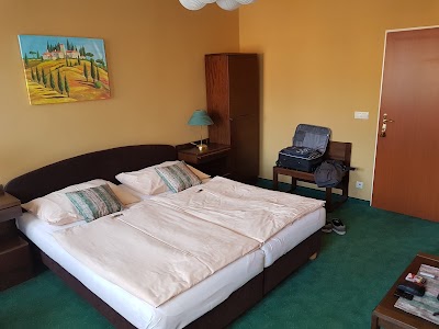 Photos of Eurohotel Garni