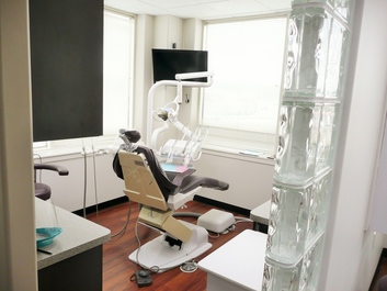 Gateway Dental Dr. William Swann DDS - Thumbnail