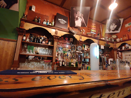'Bishop' Pub - Visual