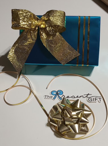 The Present Gift - Visual