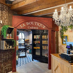 Photo n°15 de Au Petit Versailles Gourmand - Maison Renet (Valognes en Cotentin) à Valognes (Salon de thé)