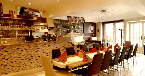 Pizzeria & Eiscafe Aroma