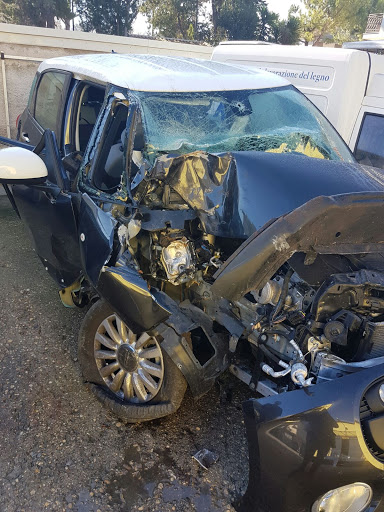Compro auto sinistrate - Visual