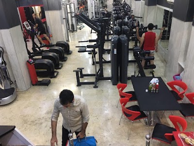 Photos of آكادمي بدنسازي بتيس(آقايان)