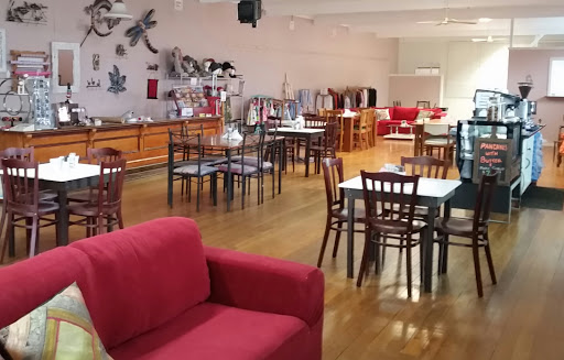 Juneils Cafe - Thumbnail