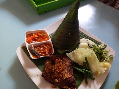 Photos of Bebek Nyosor