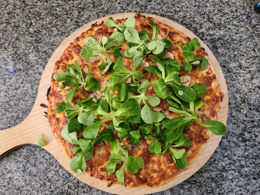 Photo 3 - Pizzas le take away