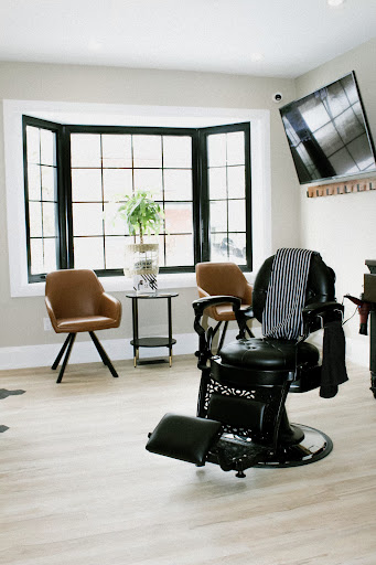 Lined Up Barber shop - Thumbnail