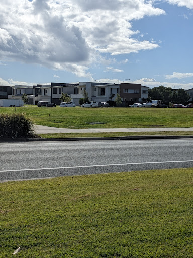 Sunshine Cove Way Waterfront Park - Thumbnail