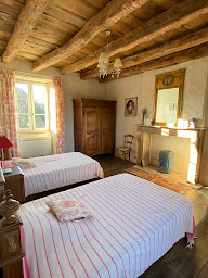 Photo n°3 de Domaine de la Bélonie à Gignac (Maison de vacances)