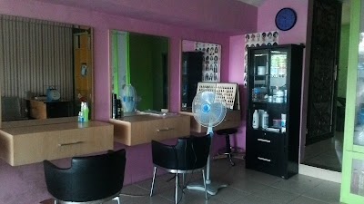 Beauty Salon