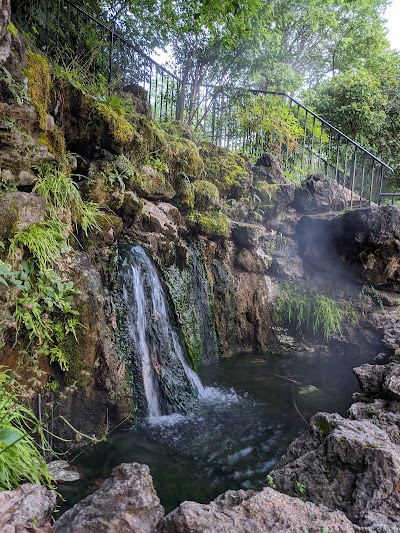 Tufa Terrace Trail