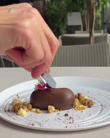 Berd's Hotel by null