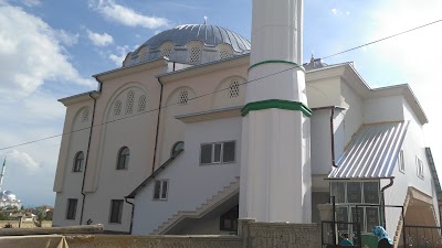 Mustafa Kezban ve Saide Akkuş Camii