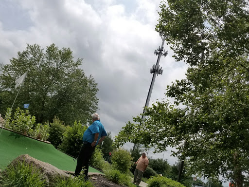 Hazzards Mini Golf - Visual