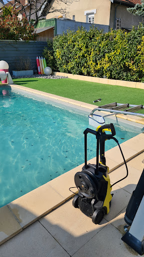 Photo de Piscine Dijon Services 21 à Fleurey-sur-Ouche (21410)