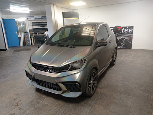 Photo n°19 de VP-VITRE-TEINTEE.FR Pose film solaire teinte auto Covering Adhésif Flocage à Toulon (Prestataire spécialisé dans les vitres teintées)