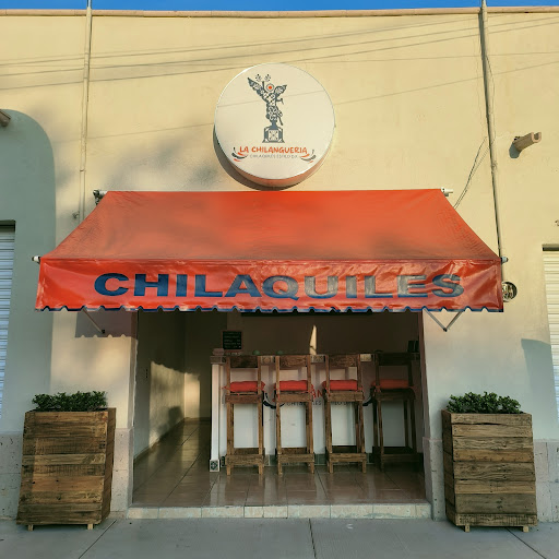 La Chilangueria Chilaquiles estilo D.F.