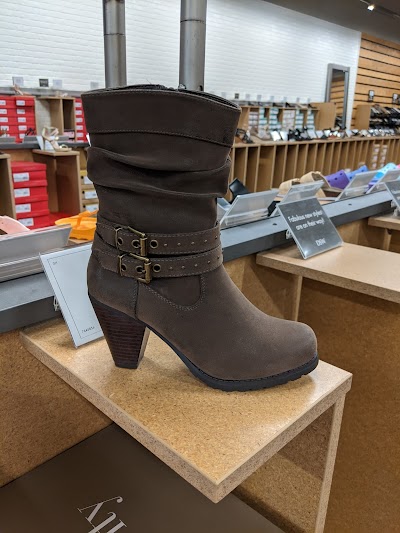 DSW Designer Shoe Warehouse