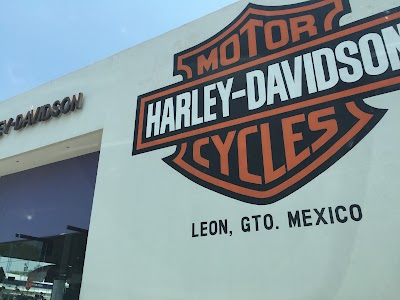 Photos of Harley Davidson Le&oacute;n