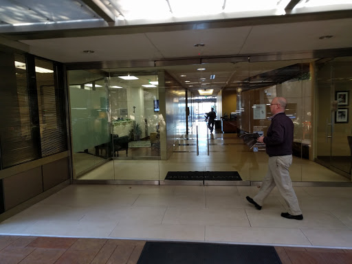Uptown Orthopedic Manual Physical Therapy Institute Gallery - United States