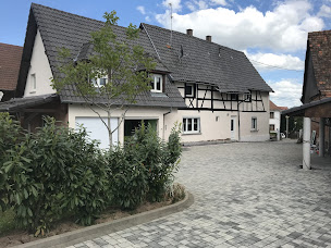 Photo n°5 de Ent B.David à Le Broc (Peintre en bâtiment)