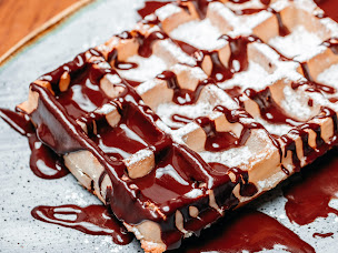 Photo n°68 de Léon Fish Brasserie - Rosny à Rosny-sous-Bois (Restaurant de fruits de mer)