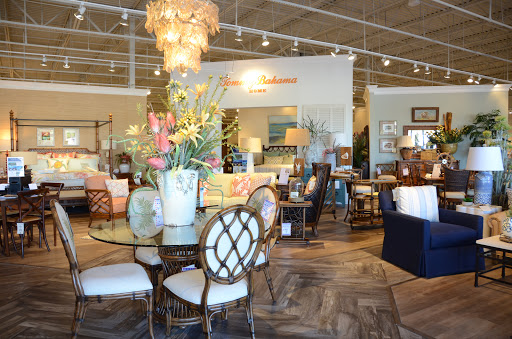 Lott's Furniture - Thumbnail