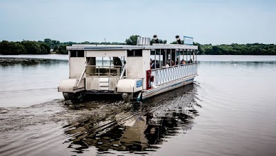 Pelican Breeze Cruises