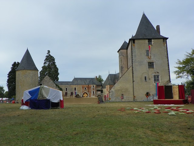 Château de La Chapelle d'Angillon, Mariage, visite