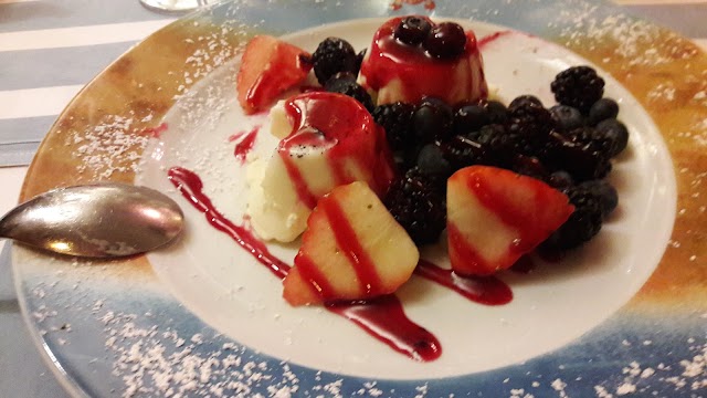 Distinto Restaurant