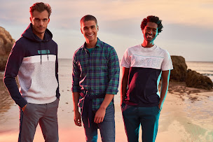 Photo n°23 de Jules La Cotinière - Fermé à Saint-Pierre-d'Oléron (Magasin de smokings)