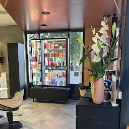 Photo n°13 de Jean Louis David - Coiffeur Clamart à Clamart (Magasin de cosmétiques)