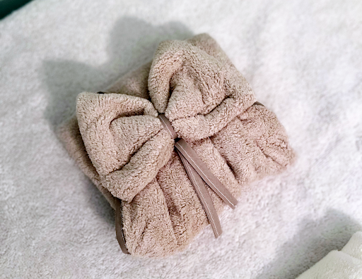 Bow Towels - Thumbnail