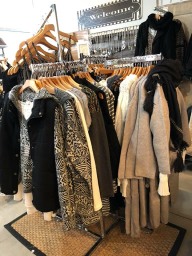Rita's Shop - Visual