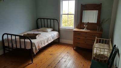 Photos of Skinner State Park