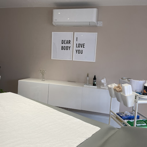 Flux Specialist Hair Removal - Thumbnail