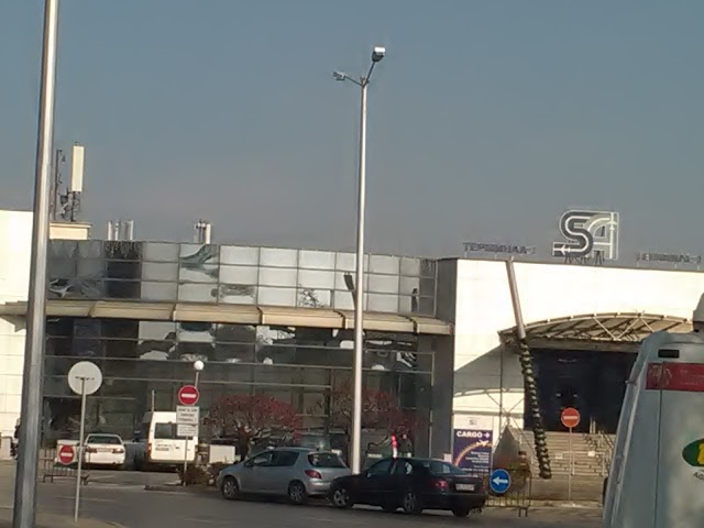 Terminal 1