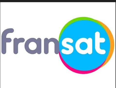 Fransat passage au 4k

Nous sommes nombreux a être équipée de décodeurs satellitaire Fransat

Fransat a décidé de remplacer les décodeurs HD par des décodeur UHD 4k

Si vous avez un téléviseurs récent en 4k ou ultra HD , cela améliorera grandement votre qualité d'image.

Pour savoir si votre décodeur actuel hd est toujours viable, rdv dur la chaine 999,

Un message vous indiquera si votre décodeur est toujours valide

Concernant les carte FRANSAT HD valables 4ans nous les fournissons toujours au magasin pendant plusieurs années,

Si votre décodeur est concerné par le changement ( chaine 999 ) nous avons en stock des décodeurs 4K adaptés avec la carte 4ans incluse.

N'hésitez pas à nous glissez un mail ou nous appeler pour confirmation,

Concernant les maisons de vacances, un décodeur éteint pendant plusieurs mois demande une réinstallation pour recevoir ses mise à jour,

Faisable vous même facilement par le mode d'emploi ou déposez le nous au magasin un matin , il sera prêt l'après-midi, gratuitement,

Votre équipe Radio Sell Pulsat St Renan