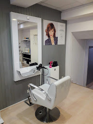 Photo n°2 de Art&miss à Saint-Jean-de-Bournay (Salon de coiffure)