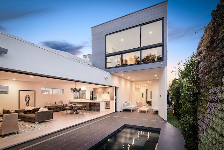 AUX Architecture by null