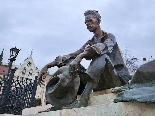 Attila József Statue