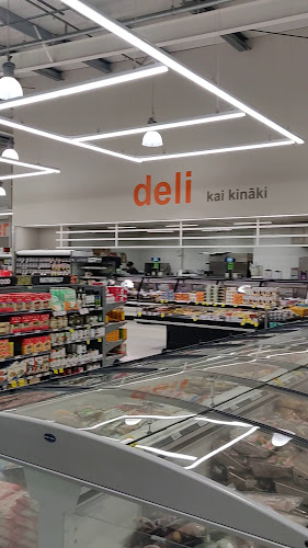 Reviews of Woolworths Huntly in Huntly - Supermarket