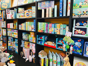 Photo n°2 de La Grenouille Bleue à Honfleur (Magasin de jouets)