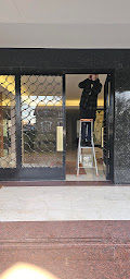 Photo n°27 de Compagnon Thomas à Paris (Vitrier)