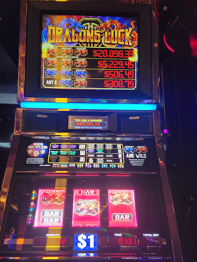 Sportsbook at Hollywood Casino - Thumbnail